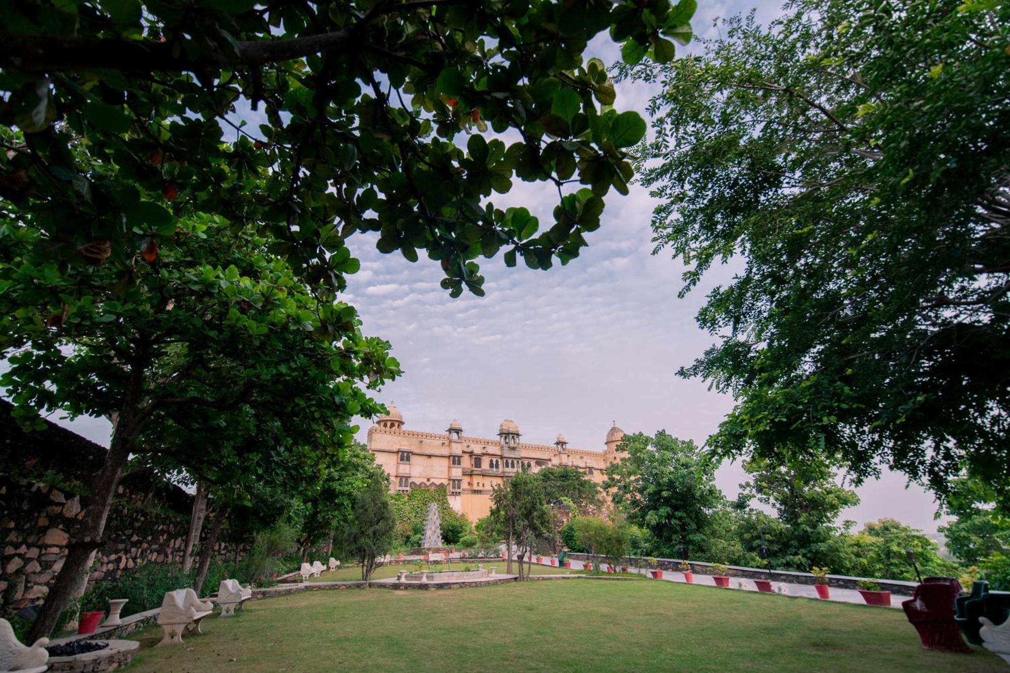 The Fern Bambora Fort, Bambora, Udaipur Eksteriør bilde