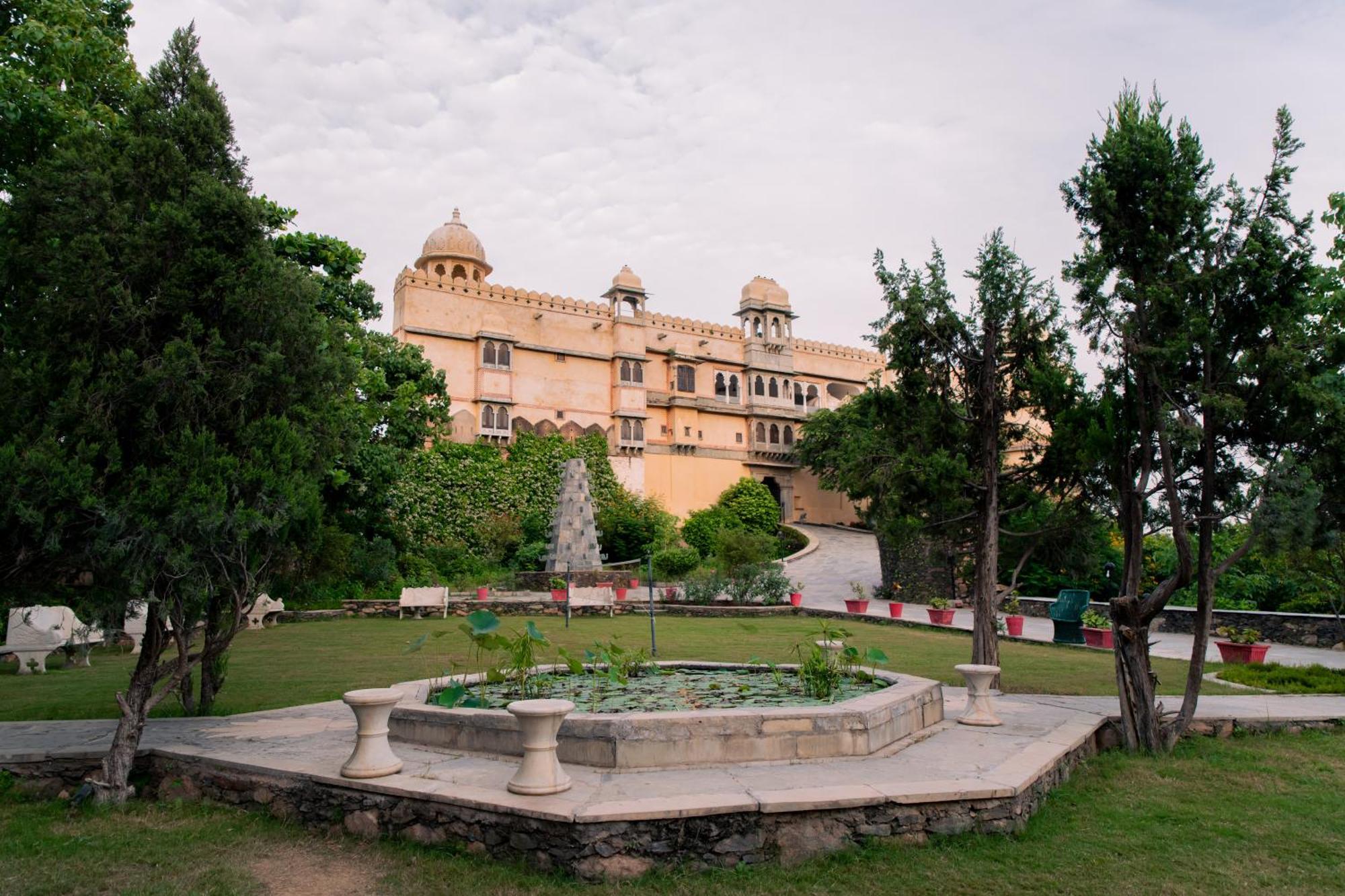 The Fern Bambora Fort, Bambora, Udaipur Eksteriør bilde