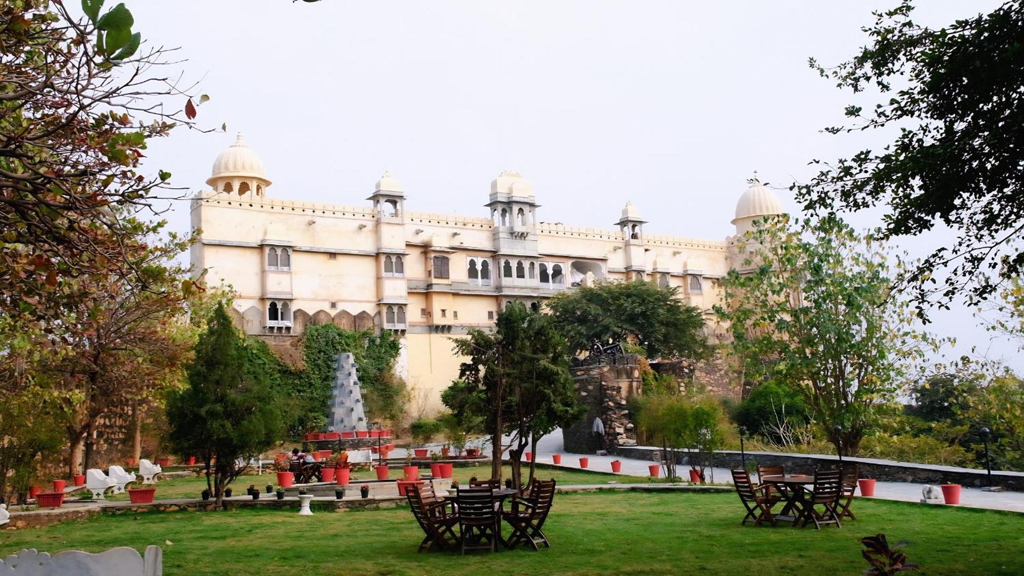 The Fern Bambora Fort, Bambora, Udaipur Eksteriør bilde