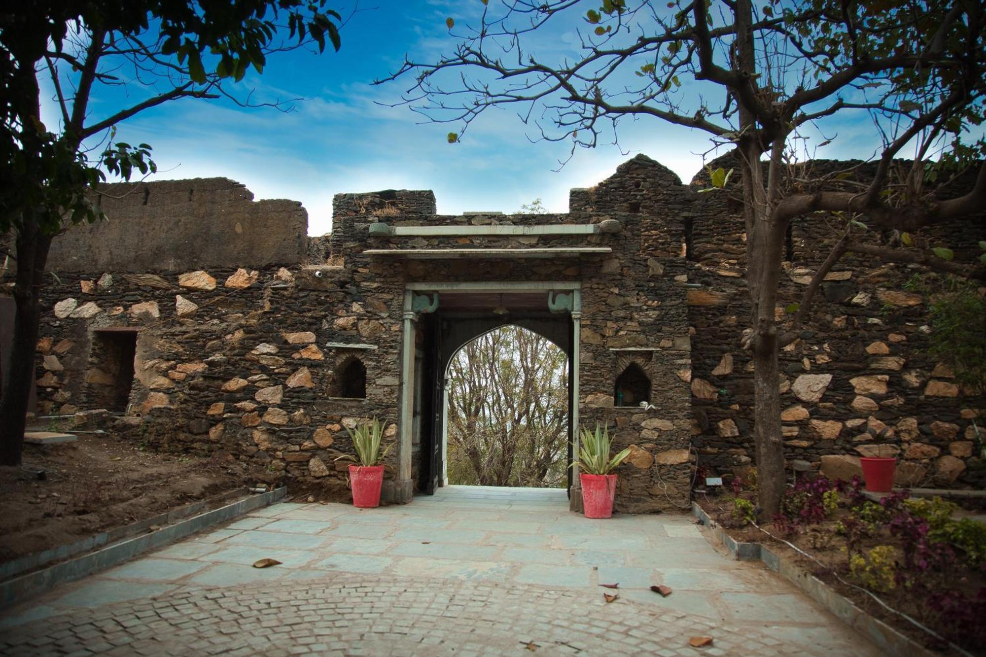 The Fern Bambora Fort, Bambora, Udaipur Eksteriør bilde