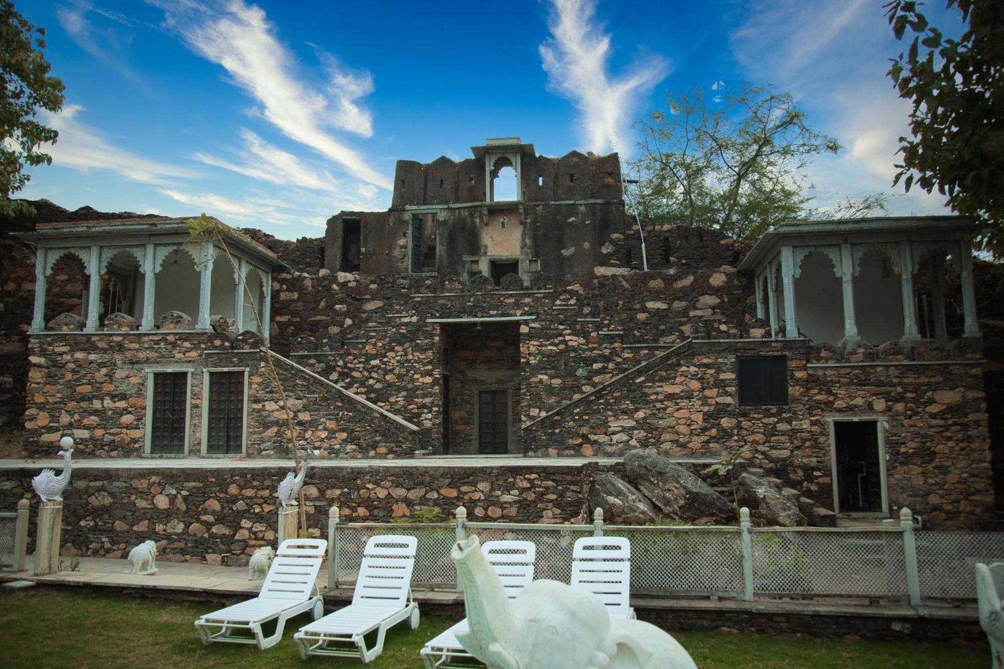 The Fern Bambora Fort, Bambora, Udaipur Eksteriør bilde
